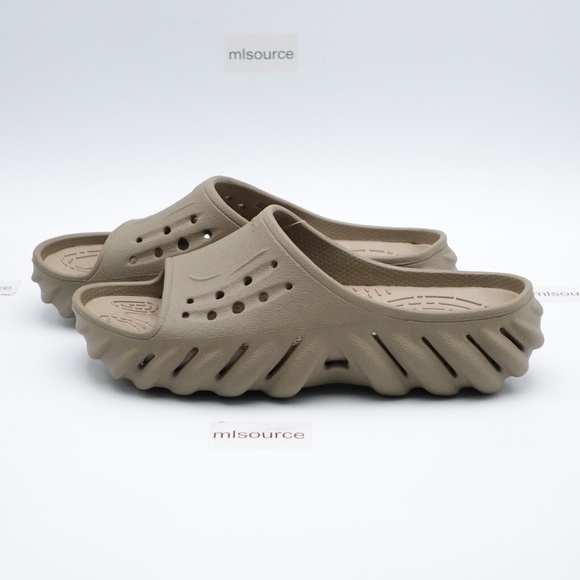 SLD NEW Crocs Echo Slide Sandals 208170-2G9 Tumbleweed